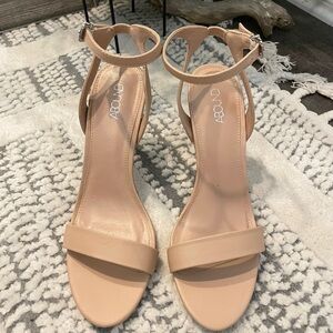 Abound Nude 3” heels - size 10
